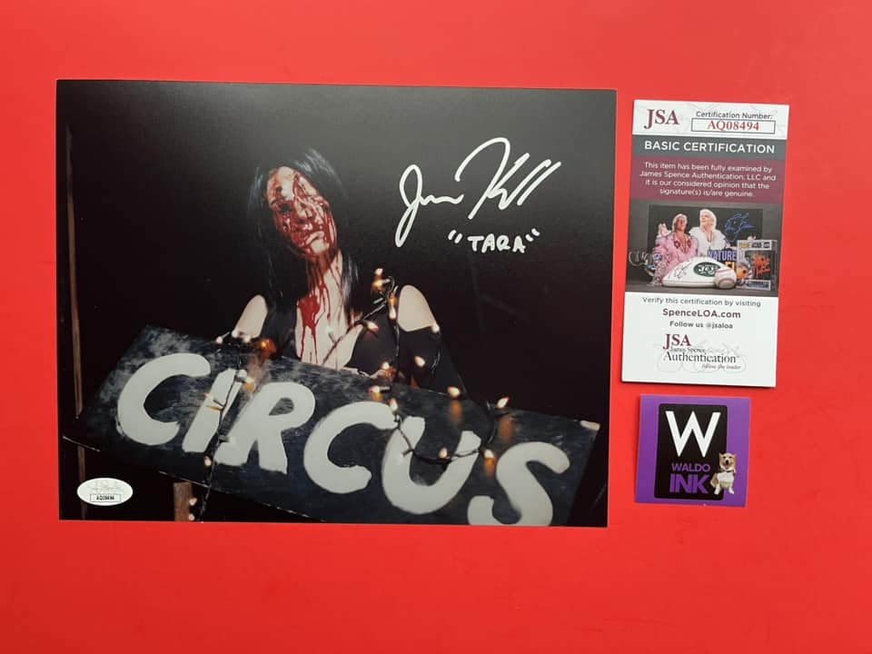Jenna Kanell Signed Terrifier 8x10 Photo - JSA COA