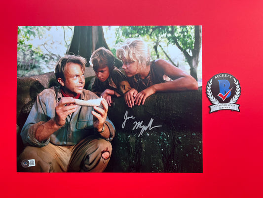 Joseph Mazzello Signed Jurassic Park 11x14 Photo - BAS 1W291551